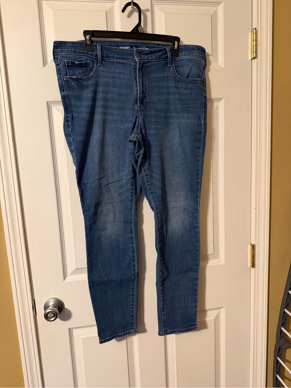 Old Navy Women's Skinny Jeans Size 16